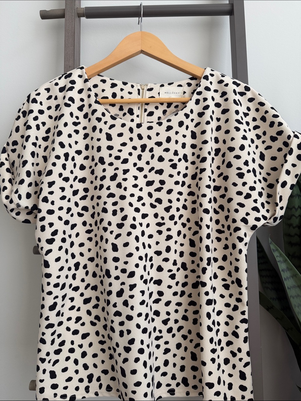 MELLODAY Cream Short Sleeve Top with Black Dalmatian Spots